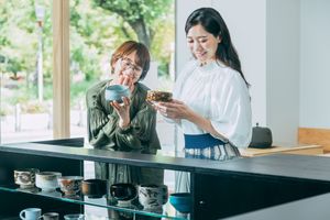 You can choose your favorite bowl. at Chashitsu Time in Osaka