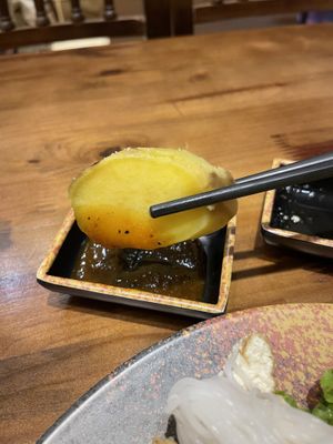 Steamed sweet potatoes with sauce   at Tara Chay in Hanoi