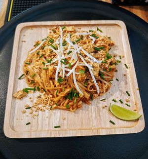  at Mr Olive Le Restaurant Thaïlandais in Saint-nazaire