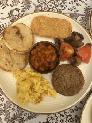 English breakfast  at Cooper's Co-op Cafe in Portland