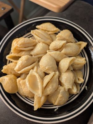 Vegan Mac-n-Cheese at Village Farmacy  in Poland