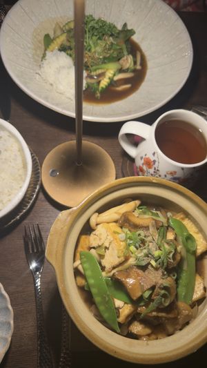 Tofu Om Nam und Vegetable Wok  at May  in Munich