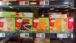frozen cake at REWE Wielogorski in Muenster