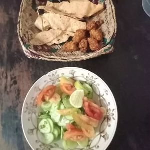 Letil vada , green salad and Papadam at Serendib Srilankan Cuisine in Siem Reap