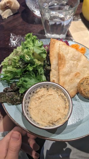  at Hids' Cafe & Bar in Gifu