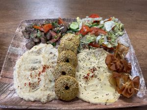 Pictured Menu Falafel Köy option 
(180 Lira at time of visit) at Falafel Köy in Istanbul