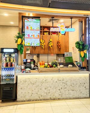 Stall front at BKK - Juice Land in Samut Prakan