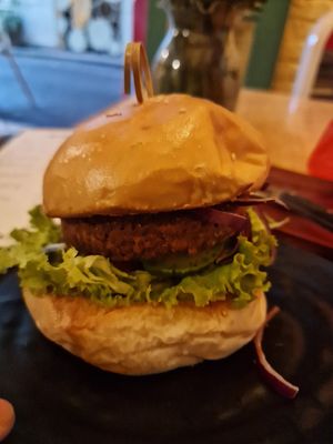  at Burgeryyy Downtown in Hanoi