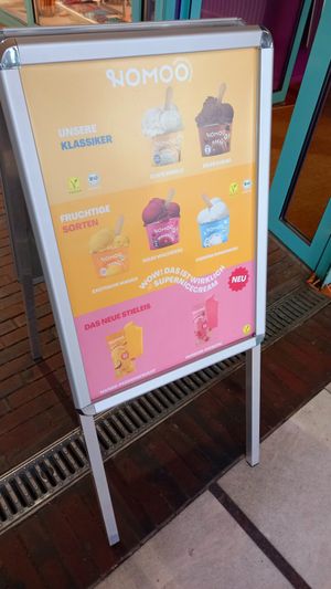 nomoo ice cream available at Dat Cookie in Berlin