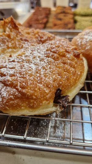 Vegan donut at Inzu in Marseille