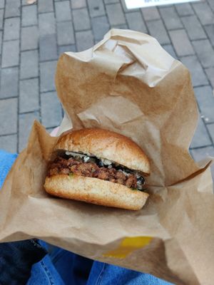  at Veggie Junkies Burger in Kobe