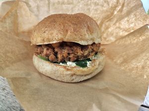 Chili burger at Veggie Junkies Burger in Kobe