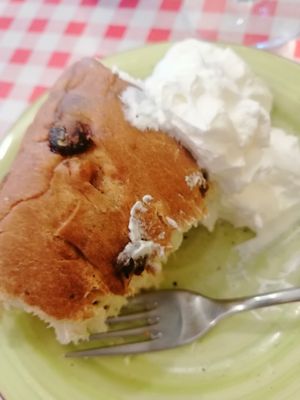 Panettone vegan at Osteria 1960 BarSport in Pedersano