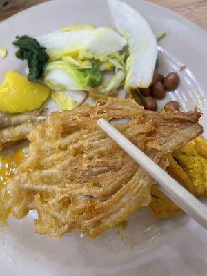 Fried enoki #Veganuary at Thiện Đức in Hanoi