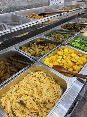 Definitely try tofu and mushrooms  #Veganuary at Thiện Đức in Hanoi