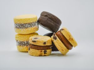 Traditional argentinian alfajores with dulce de leche imported from Argentina at Ninna Homemade Bakery in Dubai