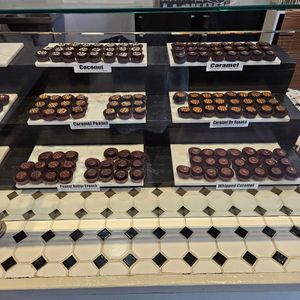  at Cocoa Parlor in Laguna Niguel