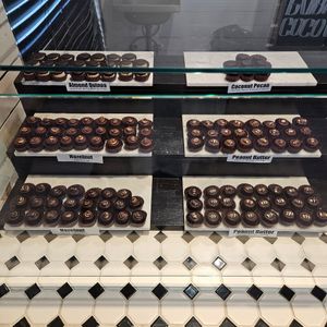  at Cocoa Parlor in Laguna Niguel