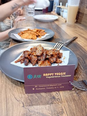  at Happy Veggie - 天街素食 in Budapest