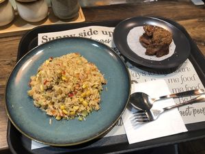 fried rice and bbq soy  at Happy Veggie - 天街素食 in Budapest