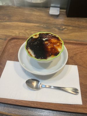 Caramel rice puddingg  at Happy Veggie - 天街素食 in Budapest