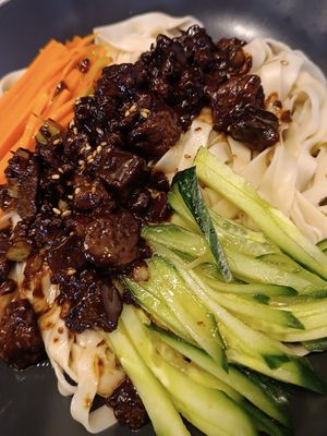  at Happy Veggie - 天街素食 in Budapest