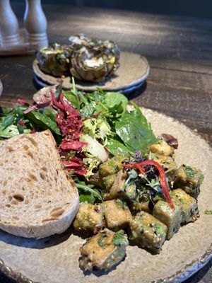 Tofu salad  at Honest Greens - Las Ramblas in Barcelona
