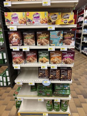 Many vegan snacks  at Petit Casino in Chamrousse