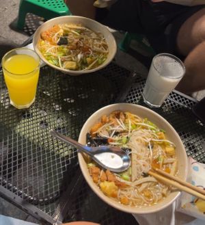   at Chay Vỉa Hè in Hanoi