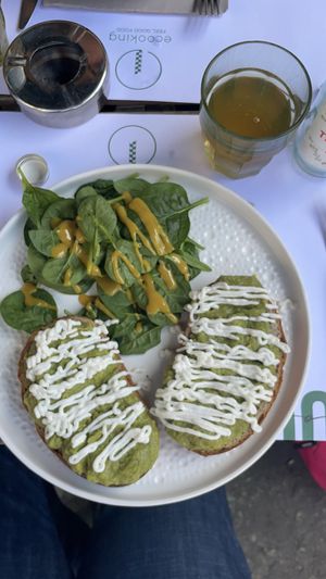 Avocado toast without the egg  at Ecooking in Milan