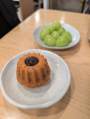 Vegan Gugelhupf at Mungmong Mannam - 뭉몽만남 in Gwangju