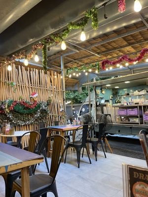 Truck   at Cholos in Bangkok