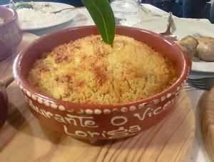 Caçarola de batata, cebola, grelos, feijao frade e broa. at O Vicente in Loriga