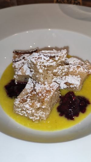 Torta di mele at Al vicol'etto bistrot in Naples