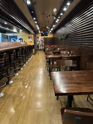 Indoor Seating   at THE RICE in Manhattan Beach