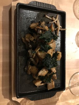 Mushrooms en Papiotte at Invitation V in Montreal