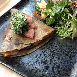 Crêpe de sarrasin salée at Invitation V in Montreal