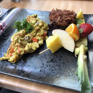 Omelette végétalienne at Invitation V in Montreal