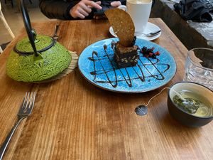 Brownie 🤤🤤🤤🤤 at Invitation V in Montreal