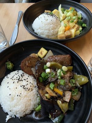 pineapple tofu bowl & szechuan bowl  at Invitation V in Montreal
