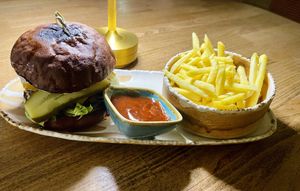 Burger not worth 17,50€  at Lemberg Bistro in Zvolen