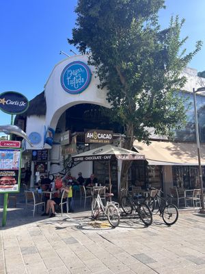 outside seating area  at Ah Cacao Chocolate Cafe in Playa Del Carmen