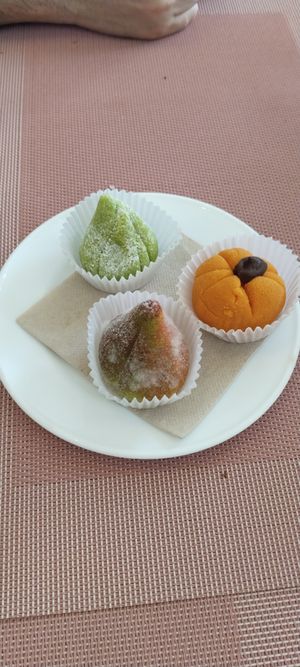 Postres típicos marroquíes at Kaizen Vegetariano in Torrevieja