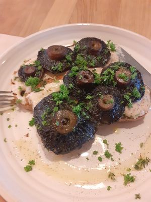 Vdgan creamy mushrooms at Wharf Road in Coromandel