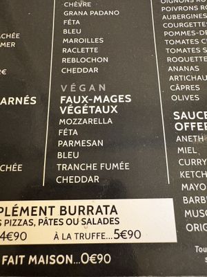 Kiezen uit kazen en veggies  at Lou in Lille