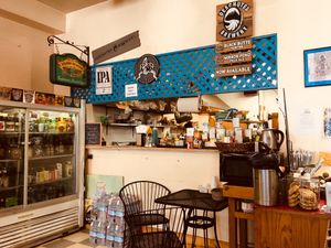 Cafe at the back at Mountain Marketplace Natural Foods in Weaverville