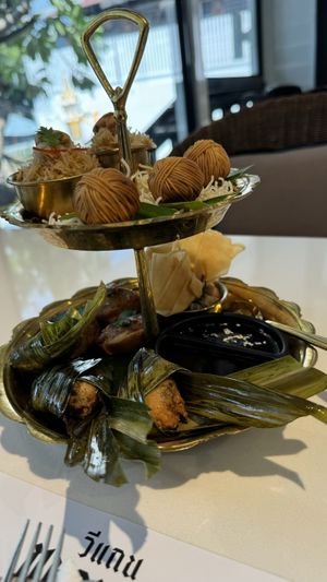 Appetizer sampler #Veganuary at Vegan Mahanakhon in Bangkok