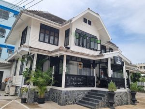 Lovely building. at Vegan Mahanakhon in Bangkok