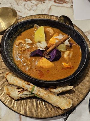 roti was amazing.. but that is a shallow dish not a bowl at Vegan Mahanakhon in Bangkok