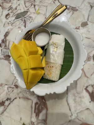 Mango sticky rice  #Veganuary at Vegan Mahanakhon in Bangkok